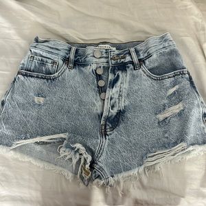 PacSun Jean shorts (NEVER WORN)